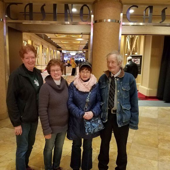 Meet your Posher, Thomas - Picture 1 of 1